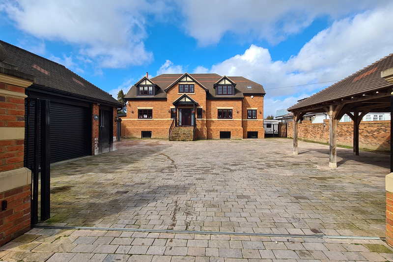 7a The Avenue luxury residential development in Wraysbury